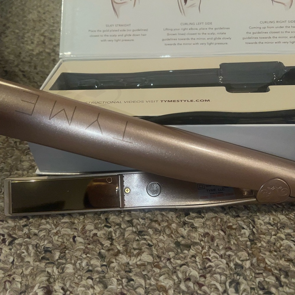 Tyme straightening and curling iron